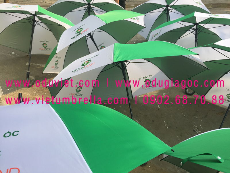 xưởng sản xuất ô dù cầm tay in logo quảng cáo